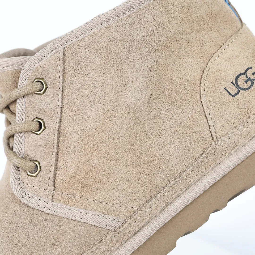 Pick up locally 💰640 Core recommendation with good price It is a very suitable choice for home furnishings. In the new year, uug launched a series of styles, which are partial to the preferences of young consumers and have also moved to the forefront of fashion trends. Shoe body material: water-repellent coated suede upper, 17mm UGGPURE™ implantable wool insole, lightweight non-slip and comfortable rubber outsole, with brand LOGO and trademark. Comes with a full set of packaging. Size: 35 36 37 38 39 40 41 42 43 44